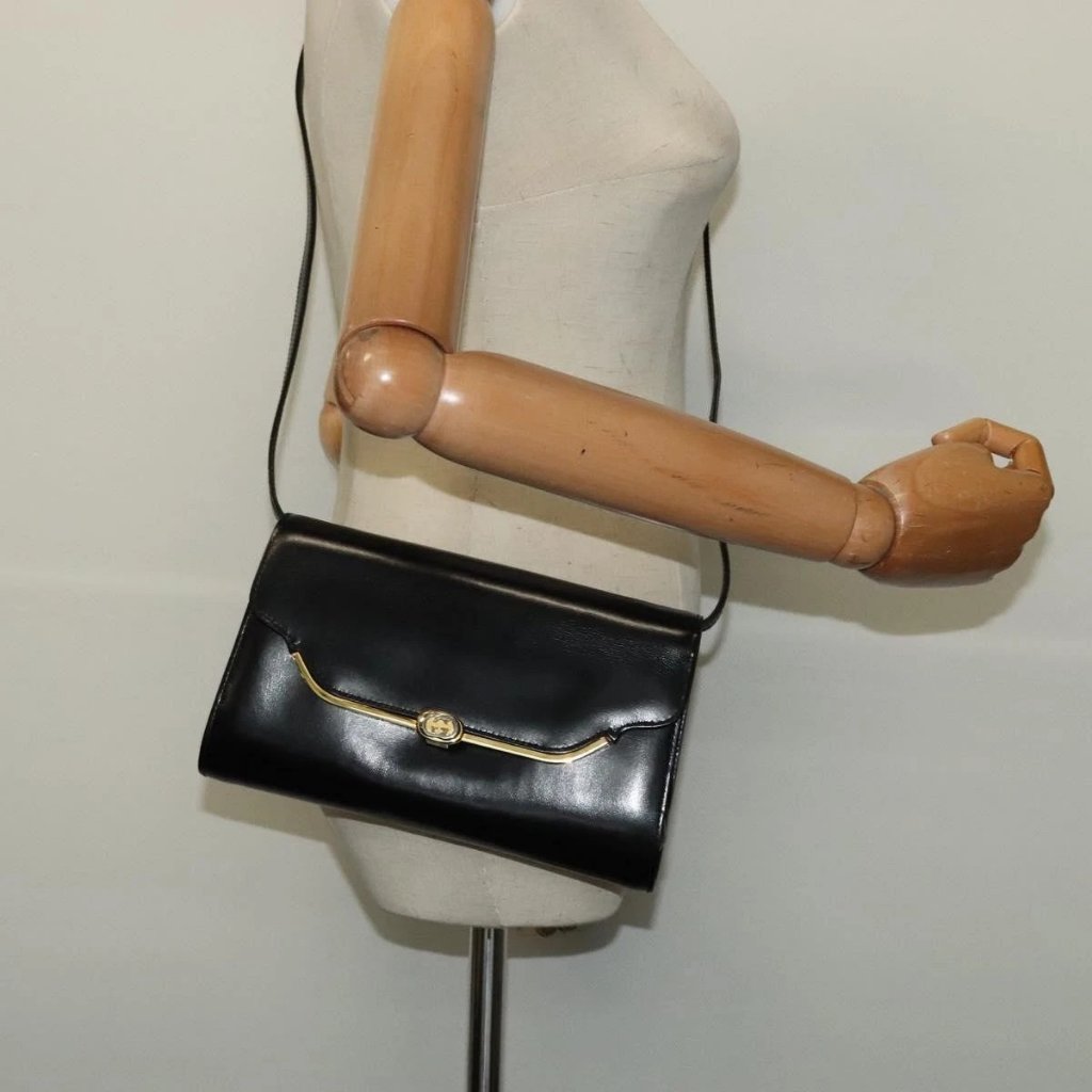 Gucci Shoulder Bag Leather Black Gold Auth 140948